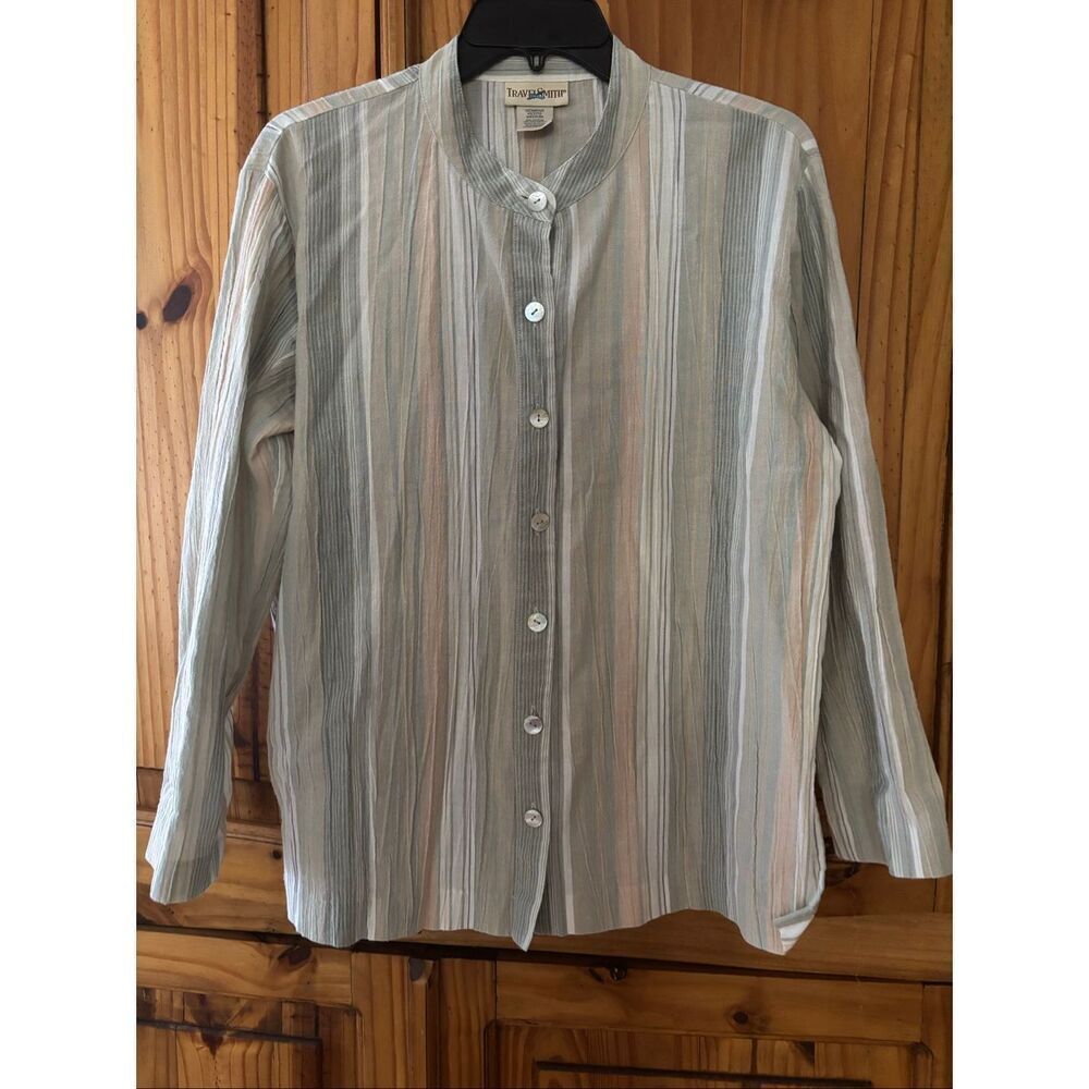 Travel Smith Gauzy Button Up Blouse